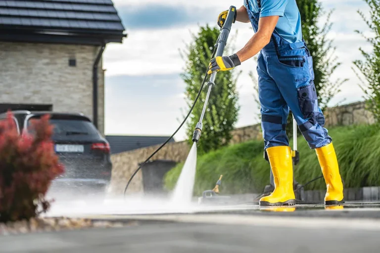 Driveway power washing in Fuquay-Varina, NC